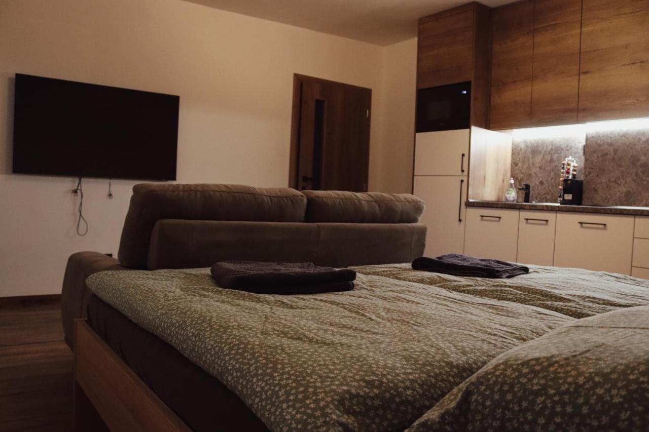 Iq Apartments Prešov Dış mekan fotoğraf