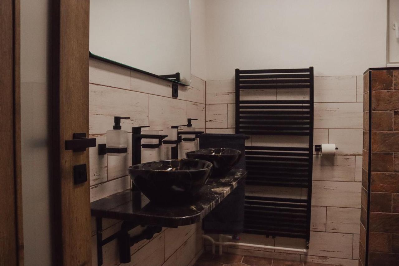 Iq Apartments Prešov Dış mekan fotoğraf