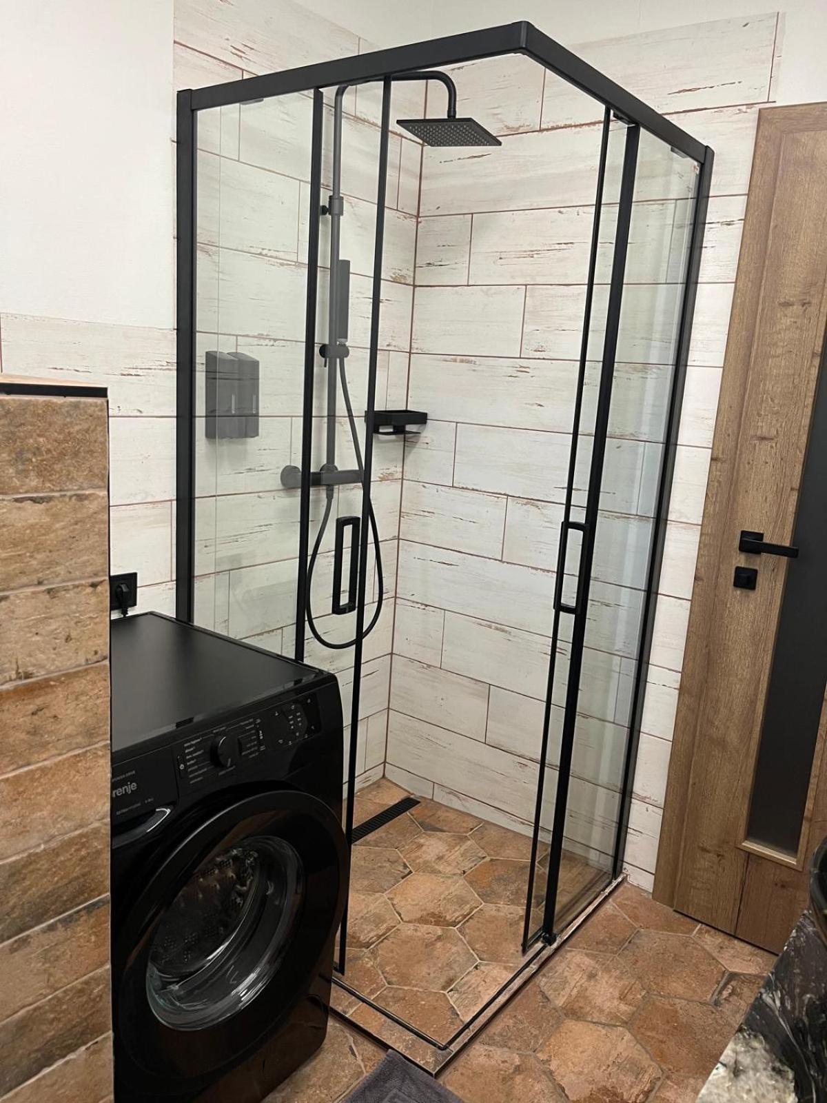 Iq Apartments Prešov Dış mekan fotoğraf