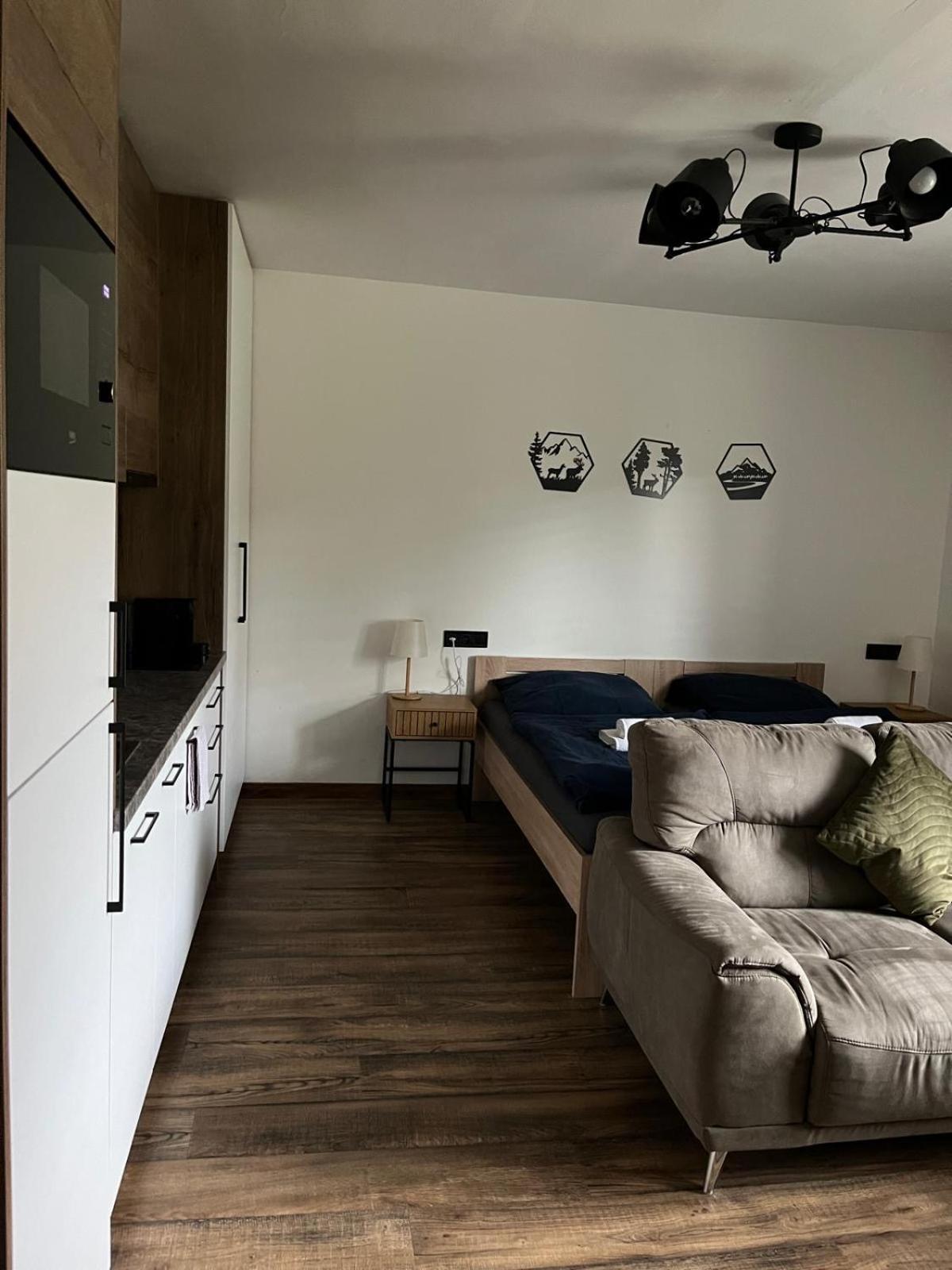 Iq Apartments Prešov Dış mekan fotoğraf