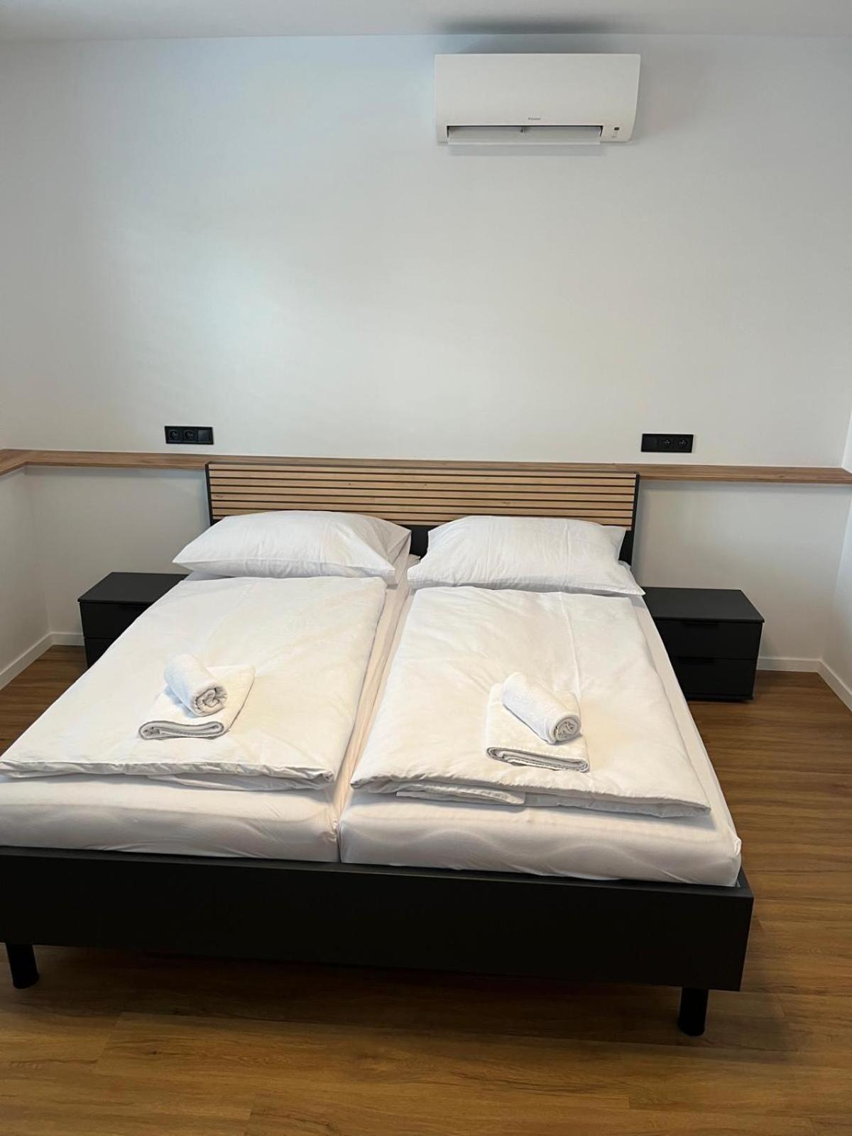 Iq Apartments Prešov Dış mekan fotoğraf