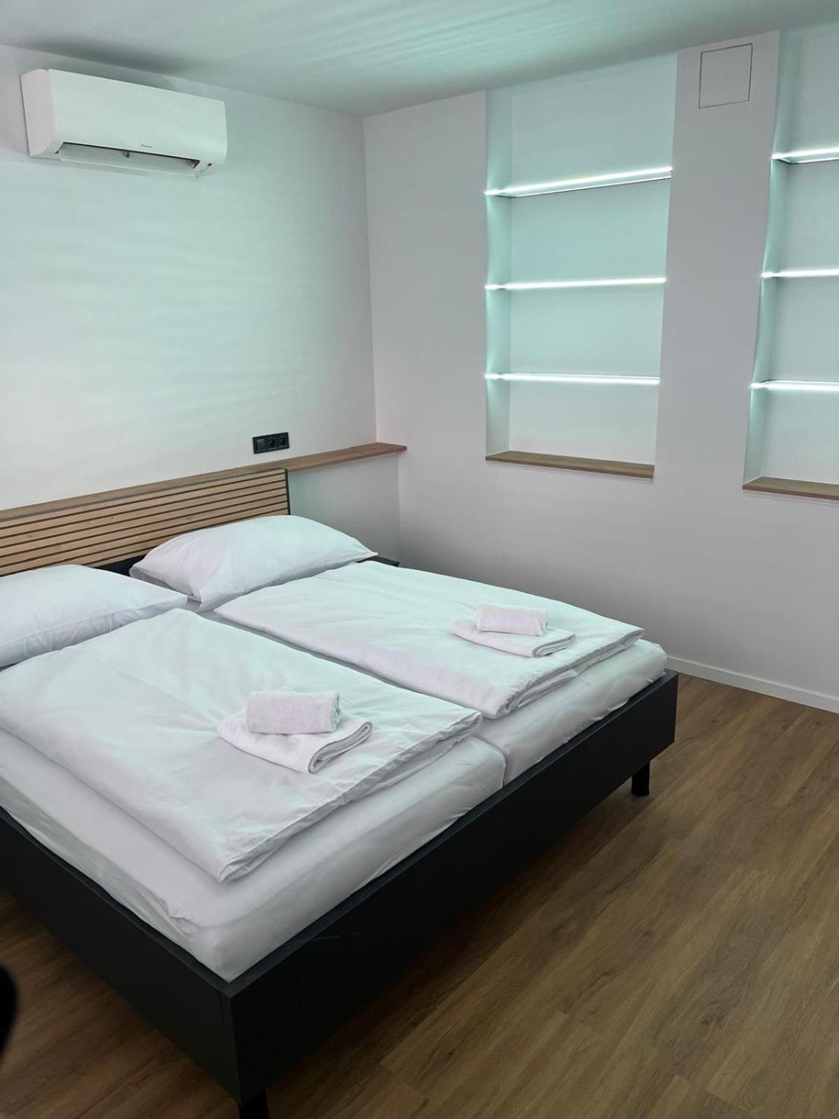 Iq Apartments Prešov Dış mekan fotoğraf
